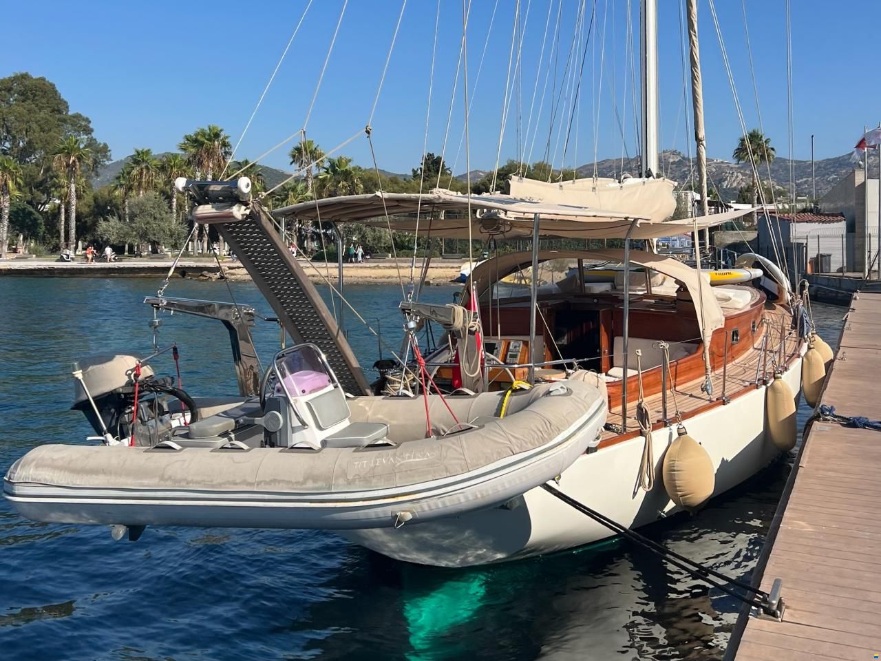 16 Meters Sloop Design