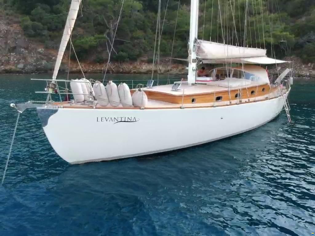 16 Meters Sloop Design