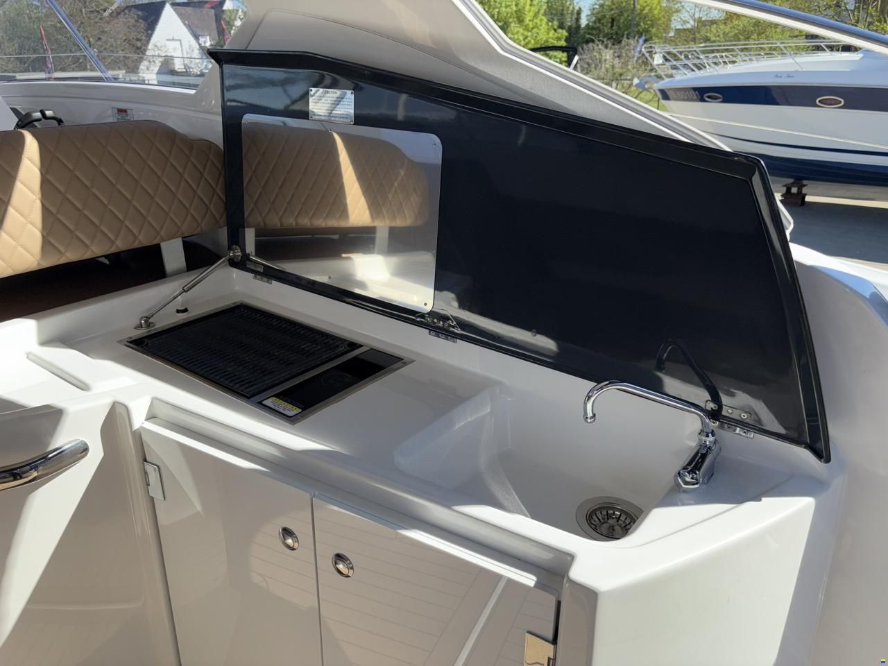 Azimut Atlantis 34