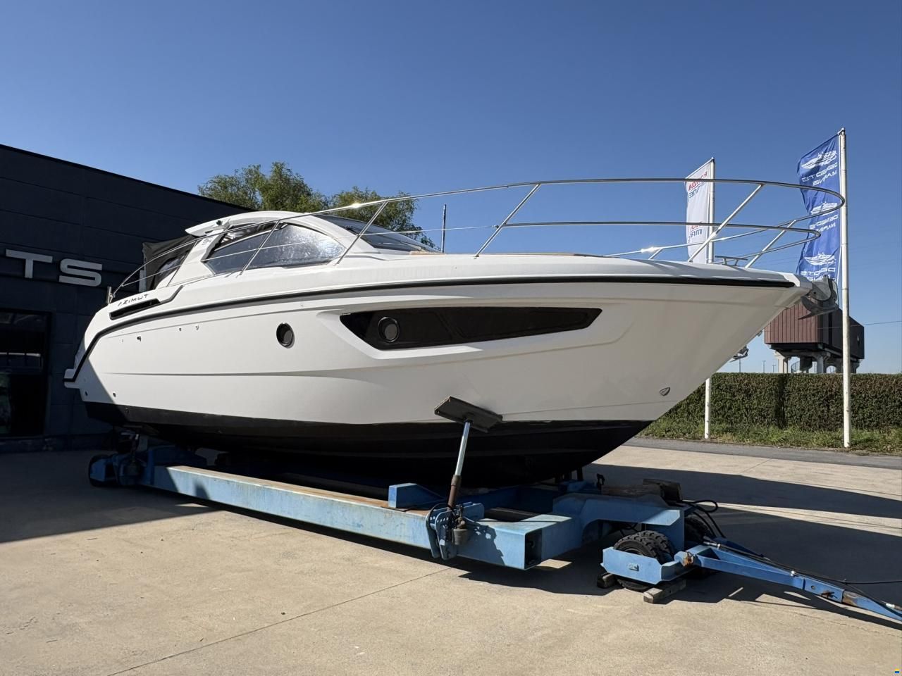 Azimut Atlantis 34