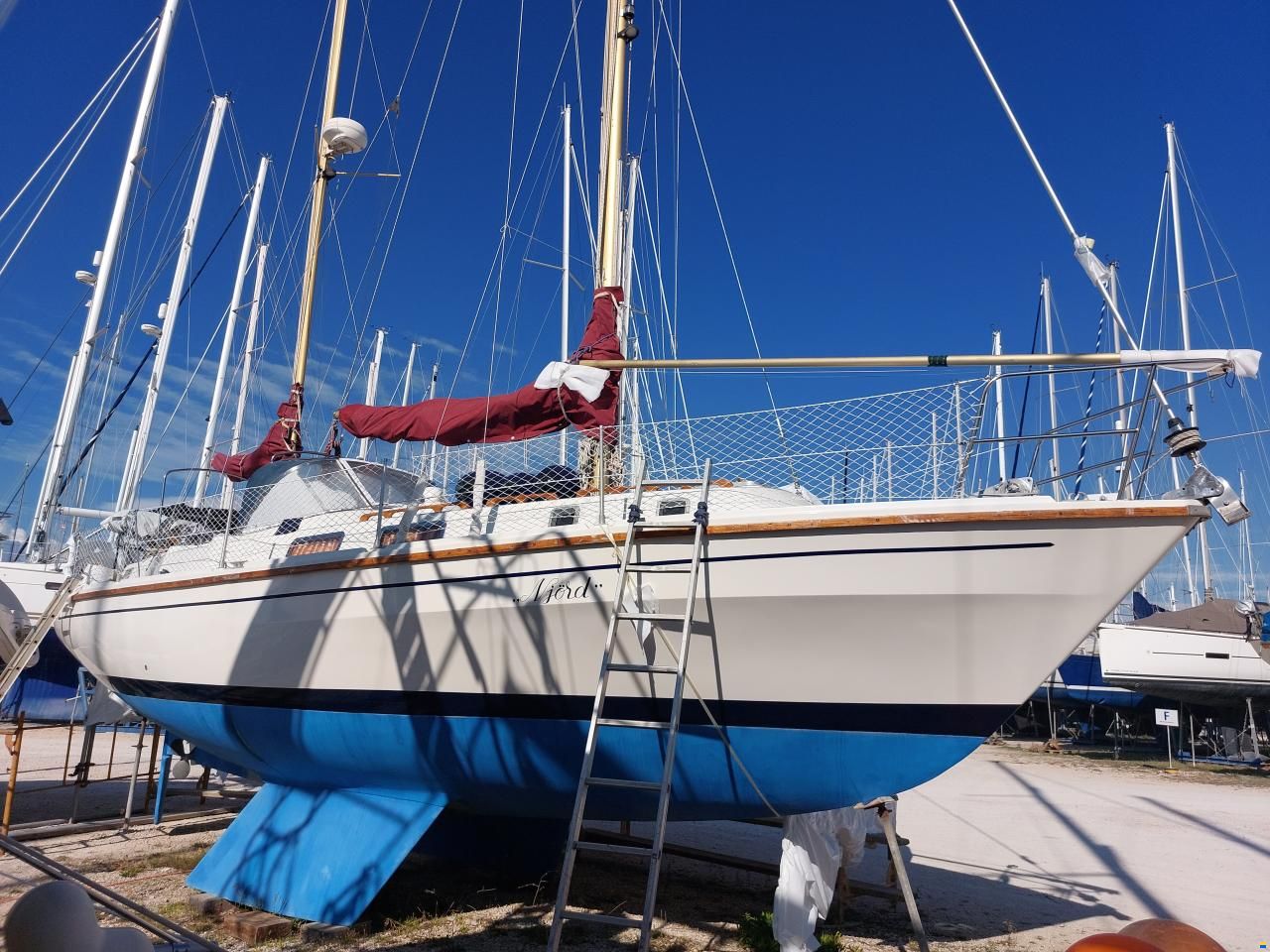 Westerly 33