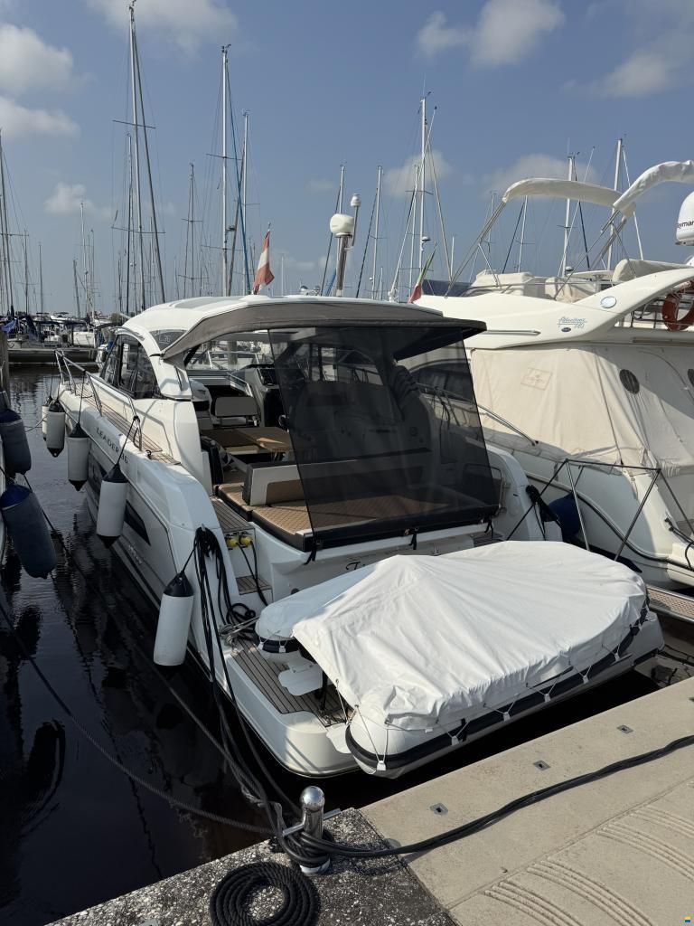Jeanneau Leader 36