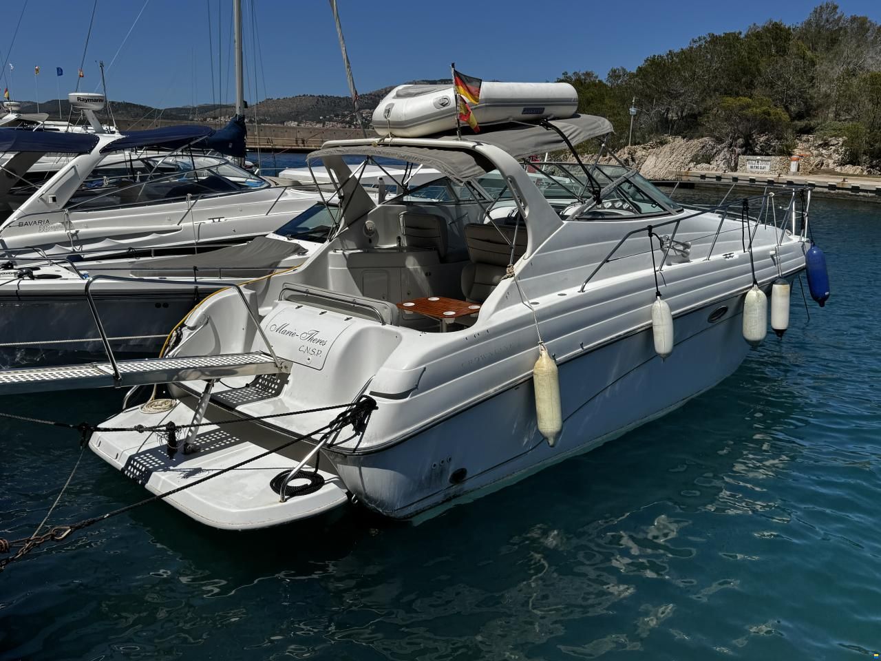 Crownline CR330