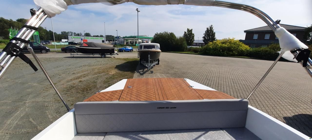 Corsiva 650 TENDER