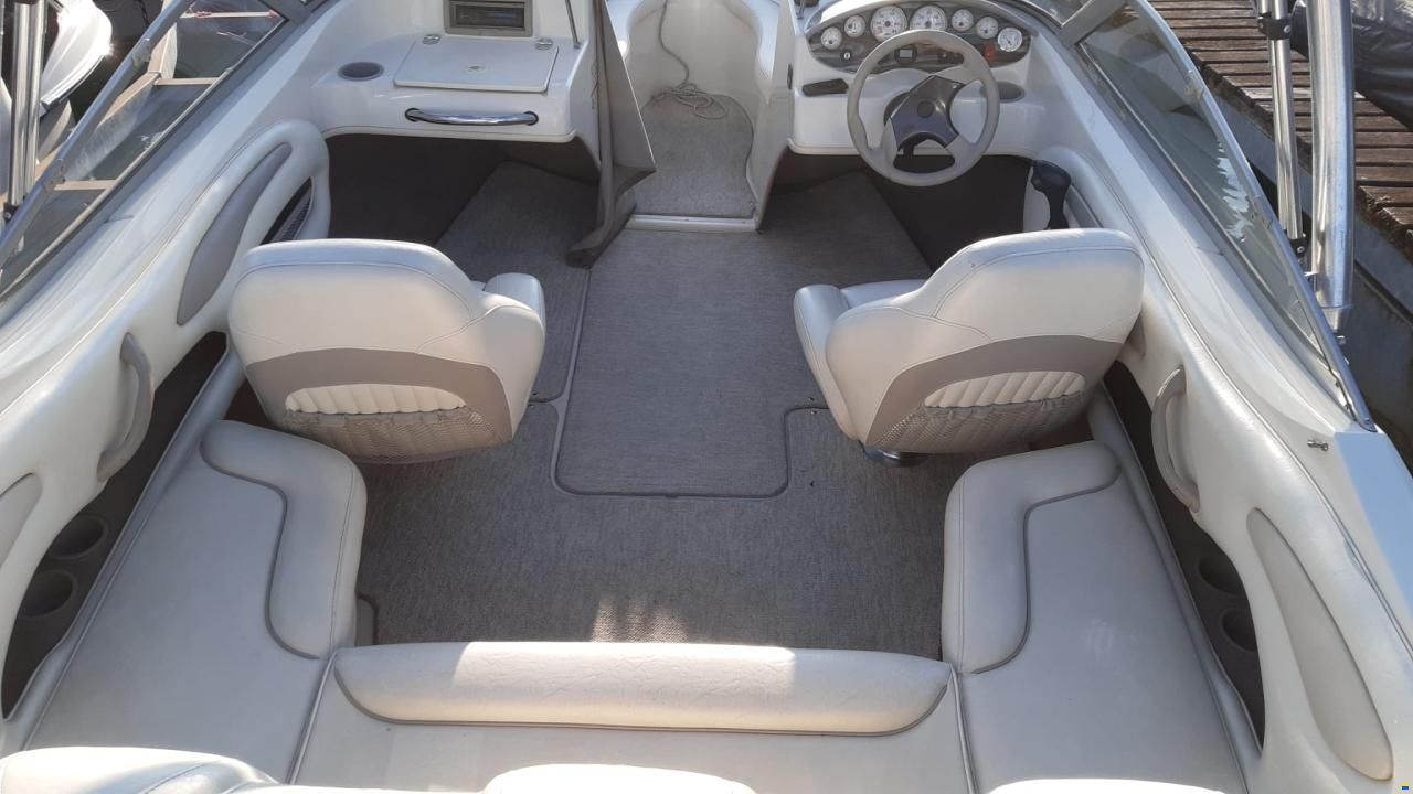 Stingray 195 Bowrider