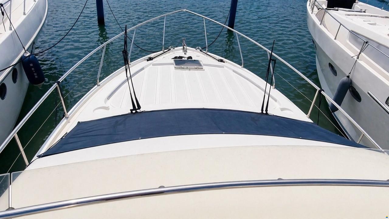 Ferretti 46