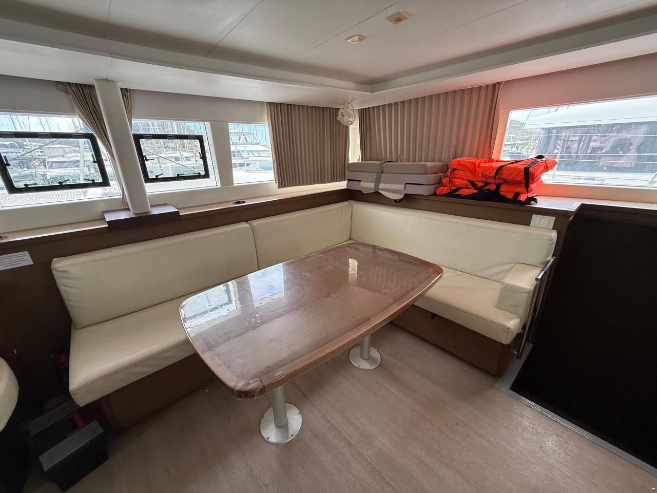Lagoon 450