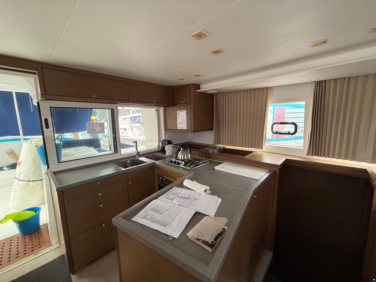 Lagoon 450