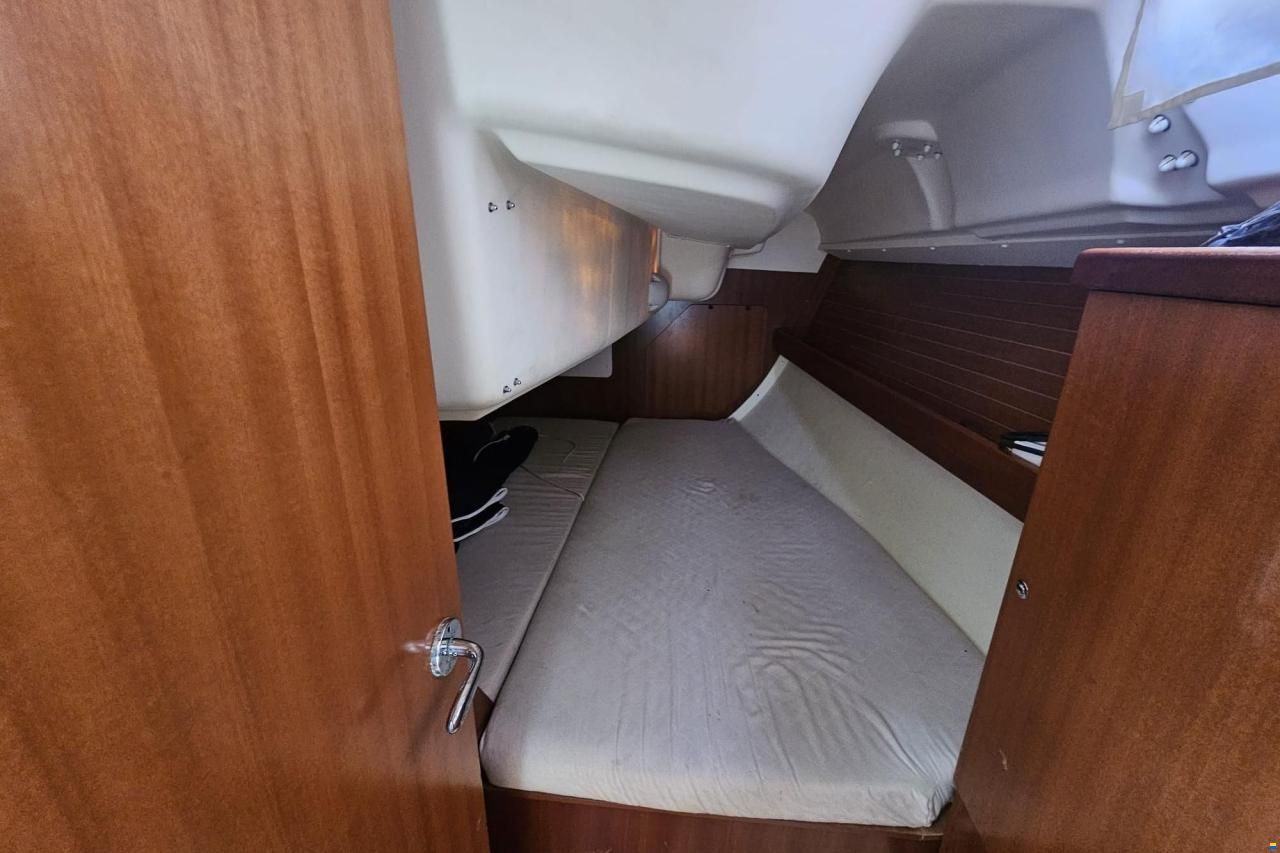 Dufour 325 Grand Large