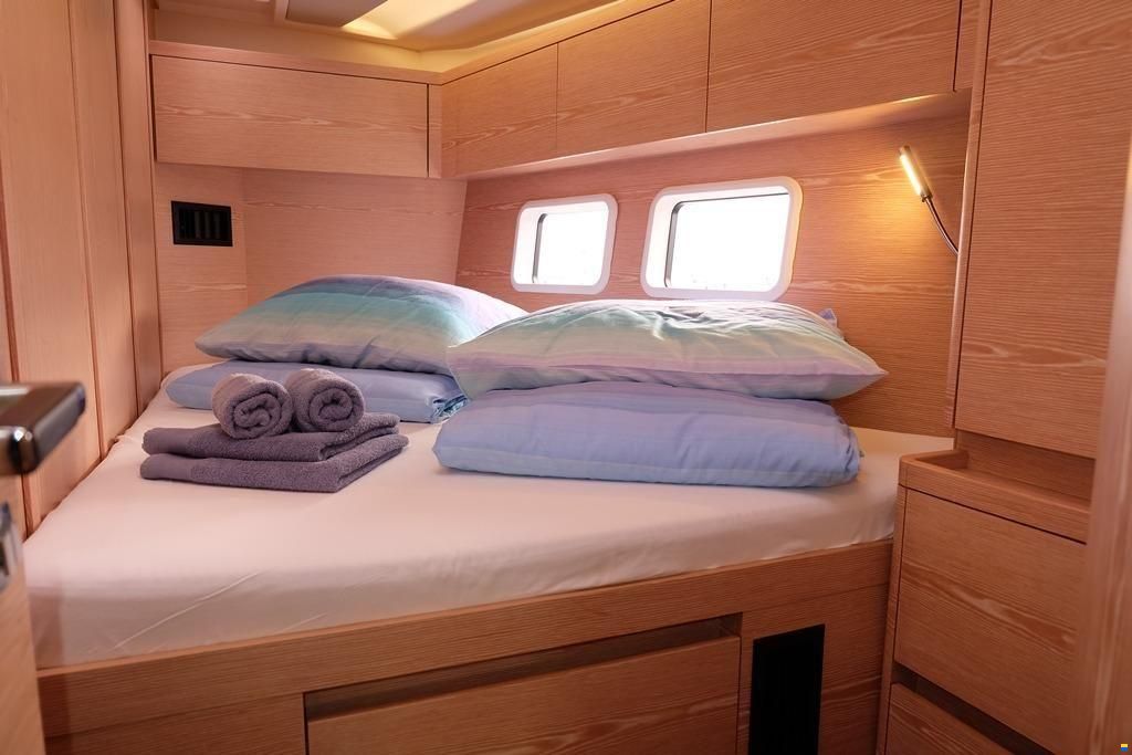 Hanse 588