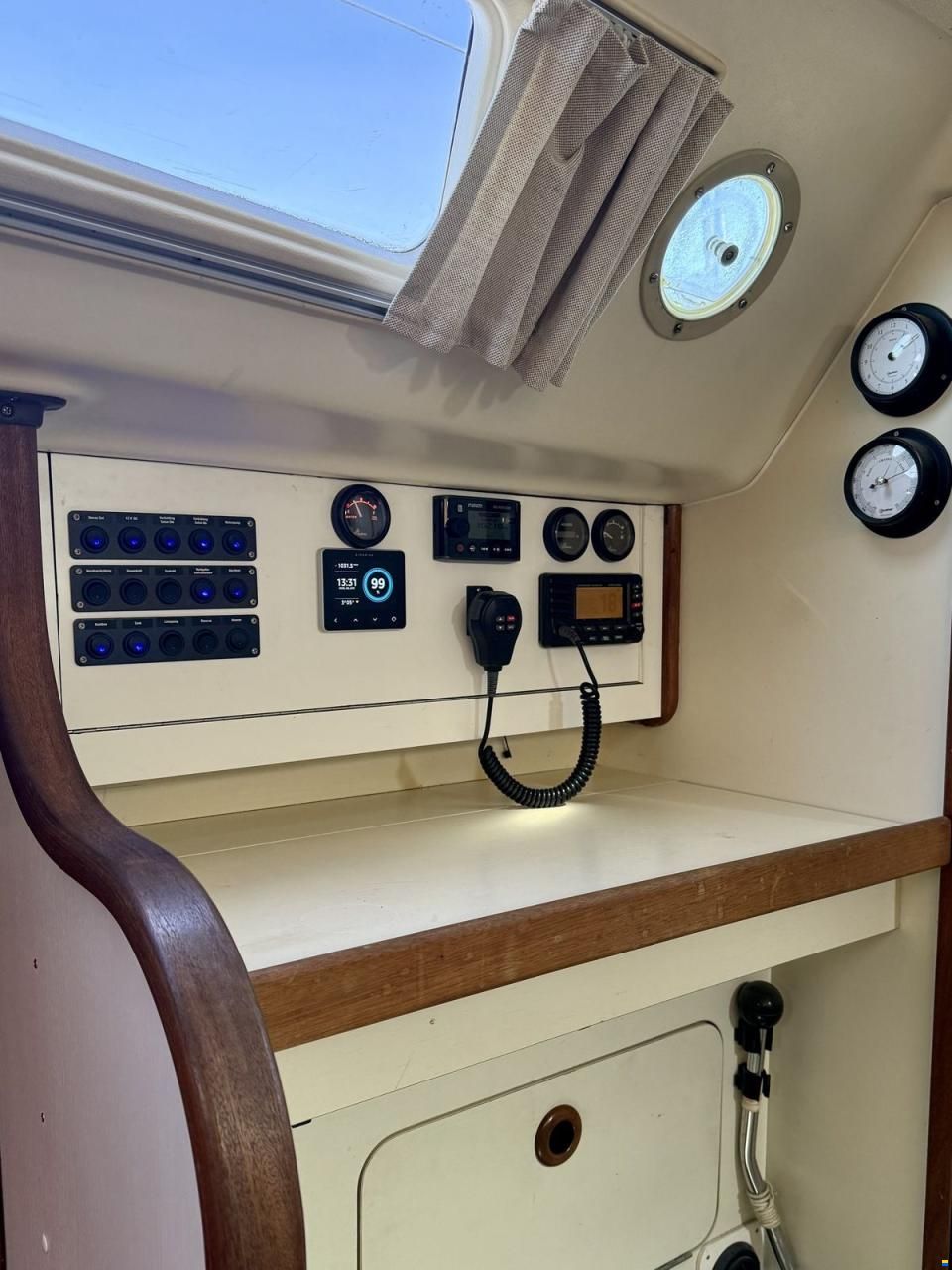 Dehler 28