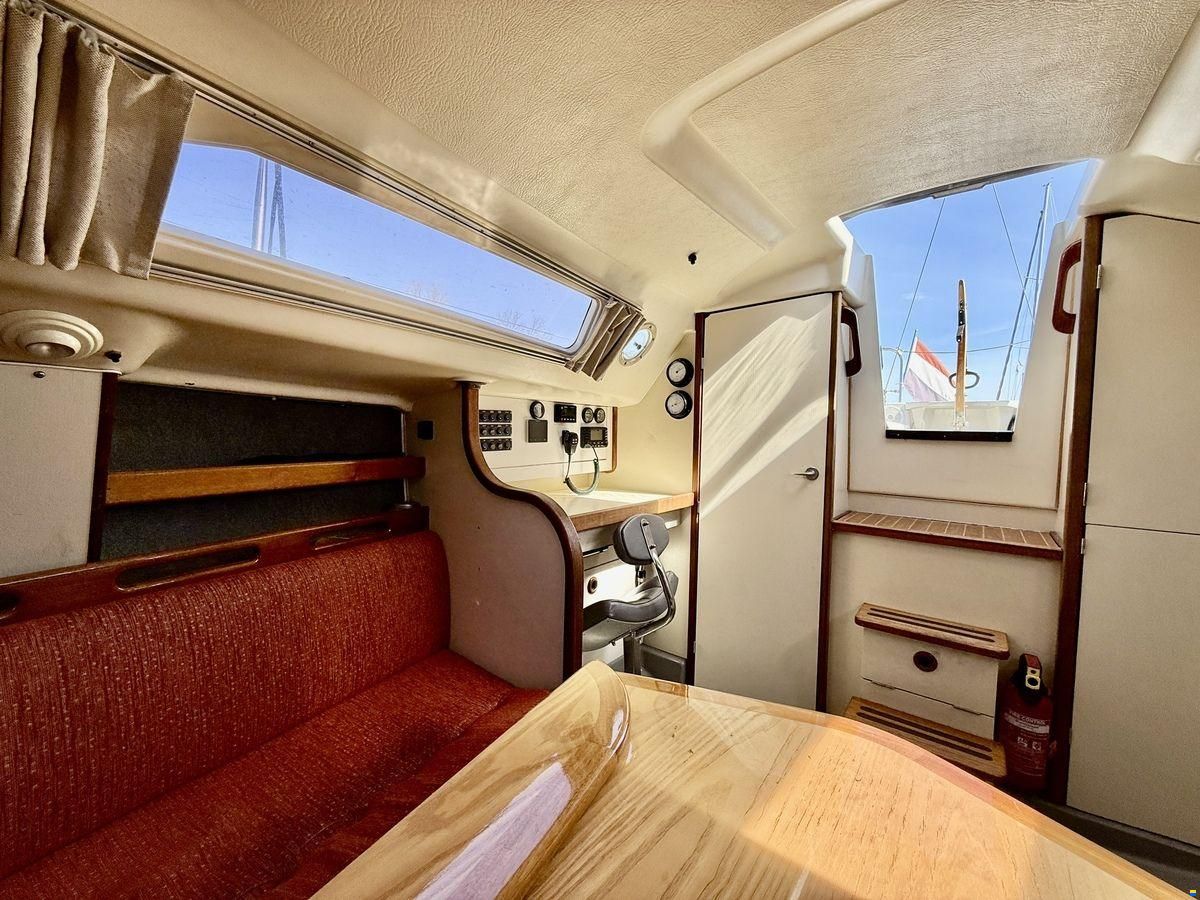 Dehler 28