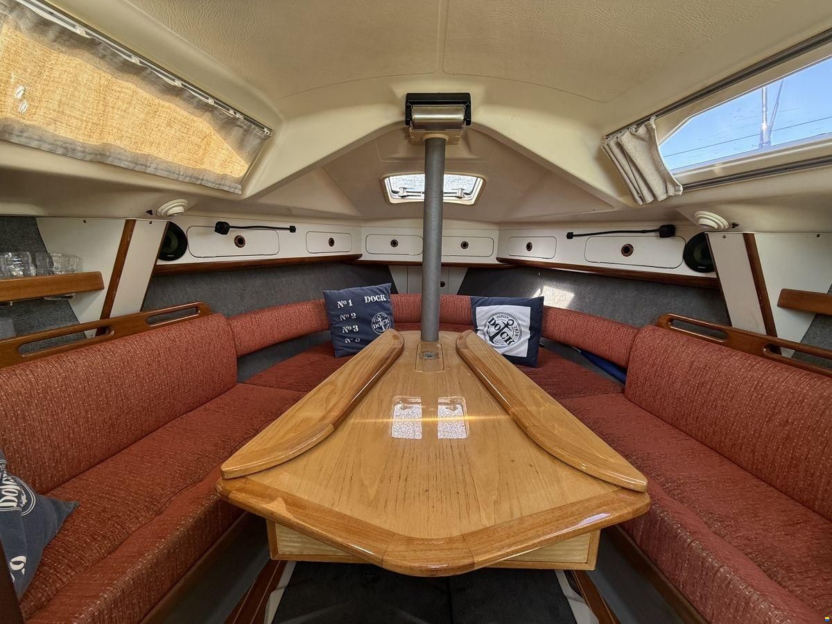 Dehler 28