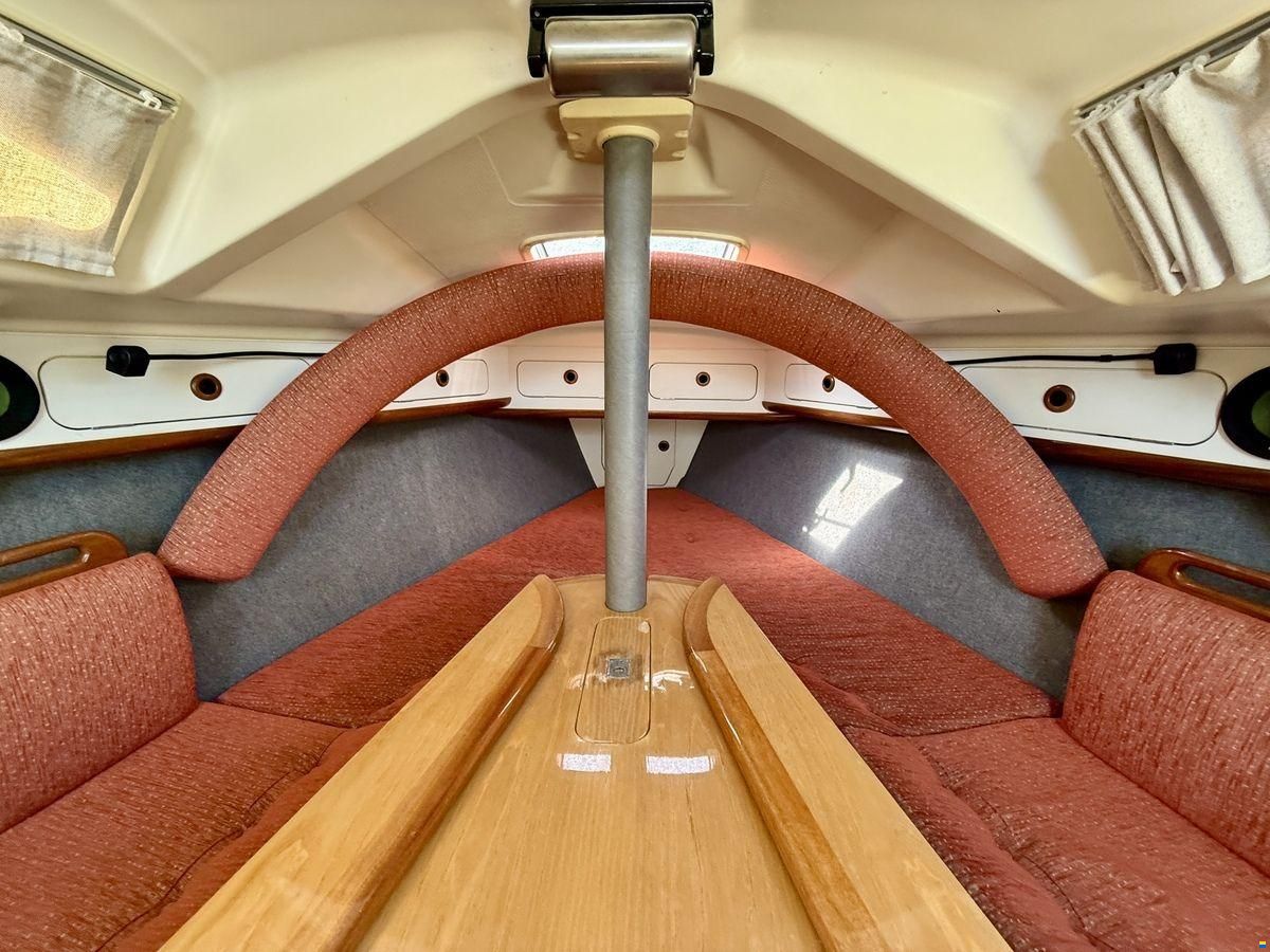 Dehler 28