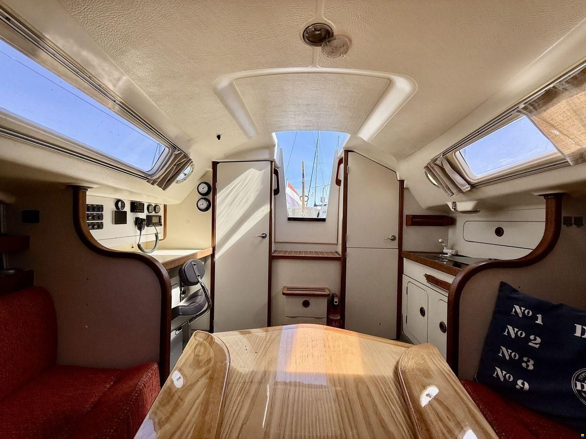 Dehler 28