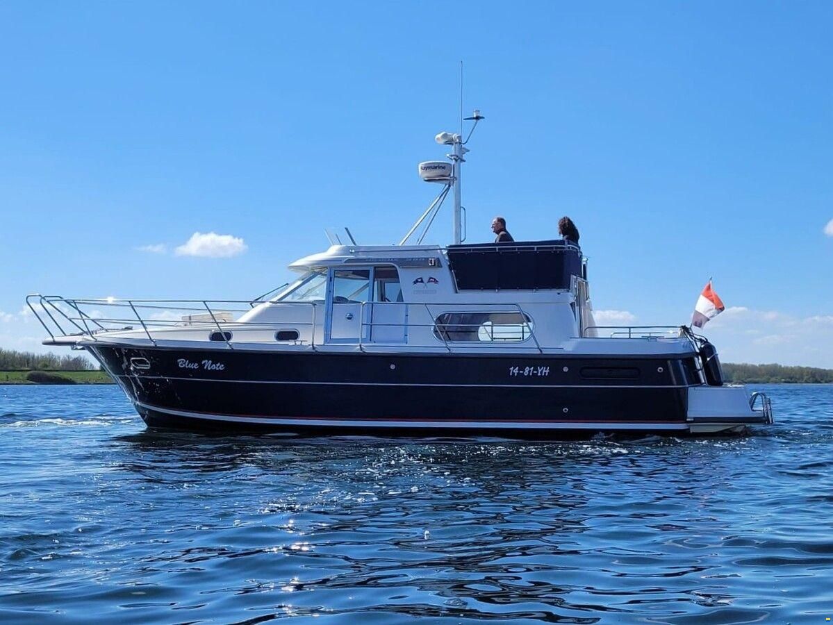Nimbus 380 Commander