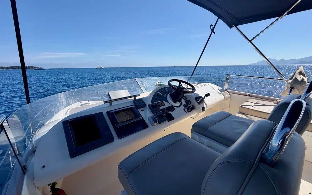 Fairline Phantom 50