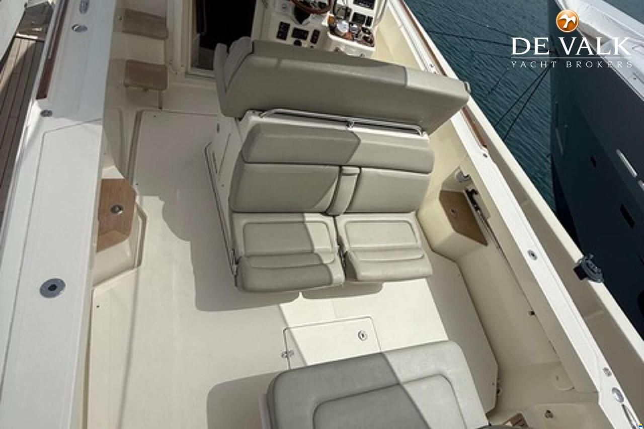 Hunt Surfhunter 33