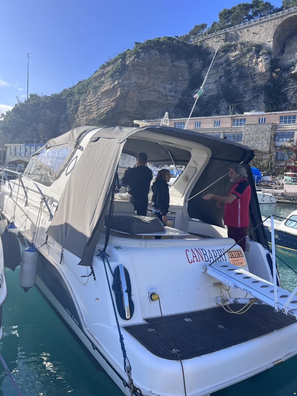 Man&ograve; 32.50