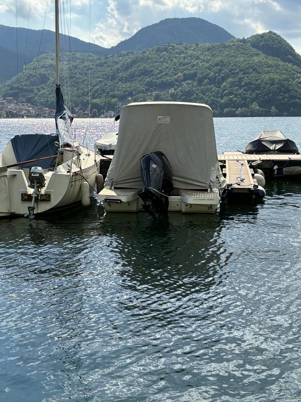 Brunswick QUICKSILVER ACTIV 605 SUNDECK