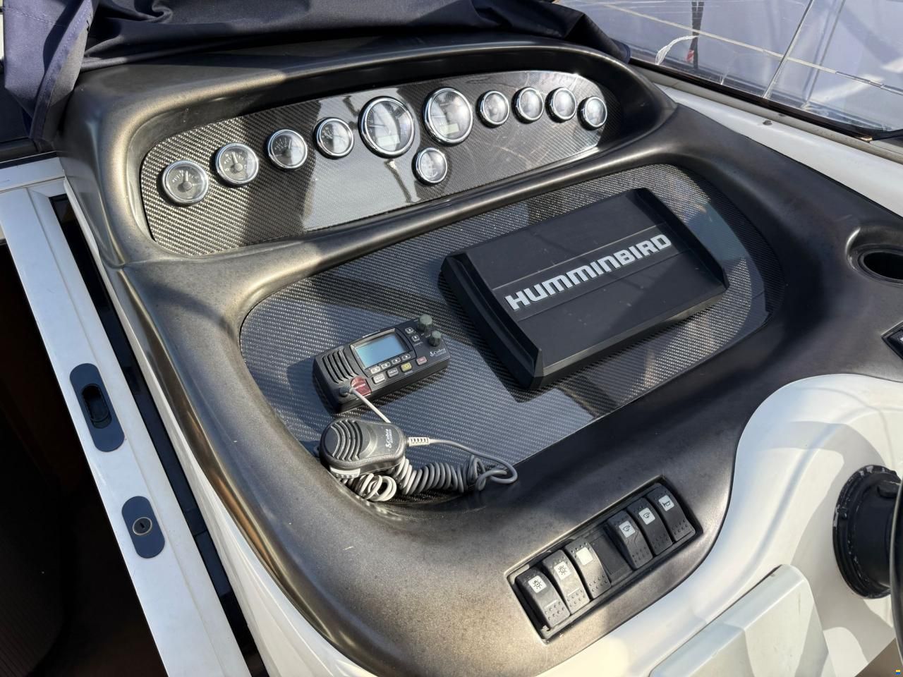 Sunseeker Camargue 44