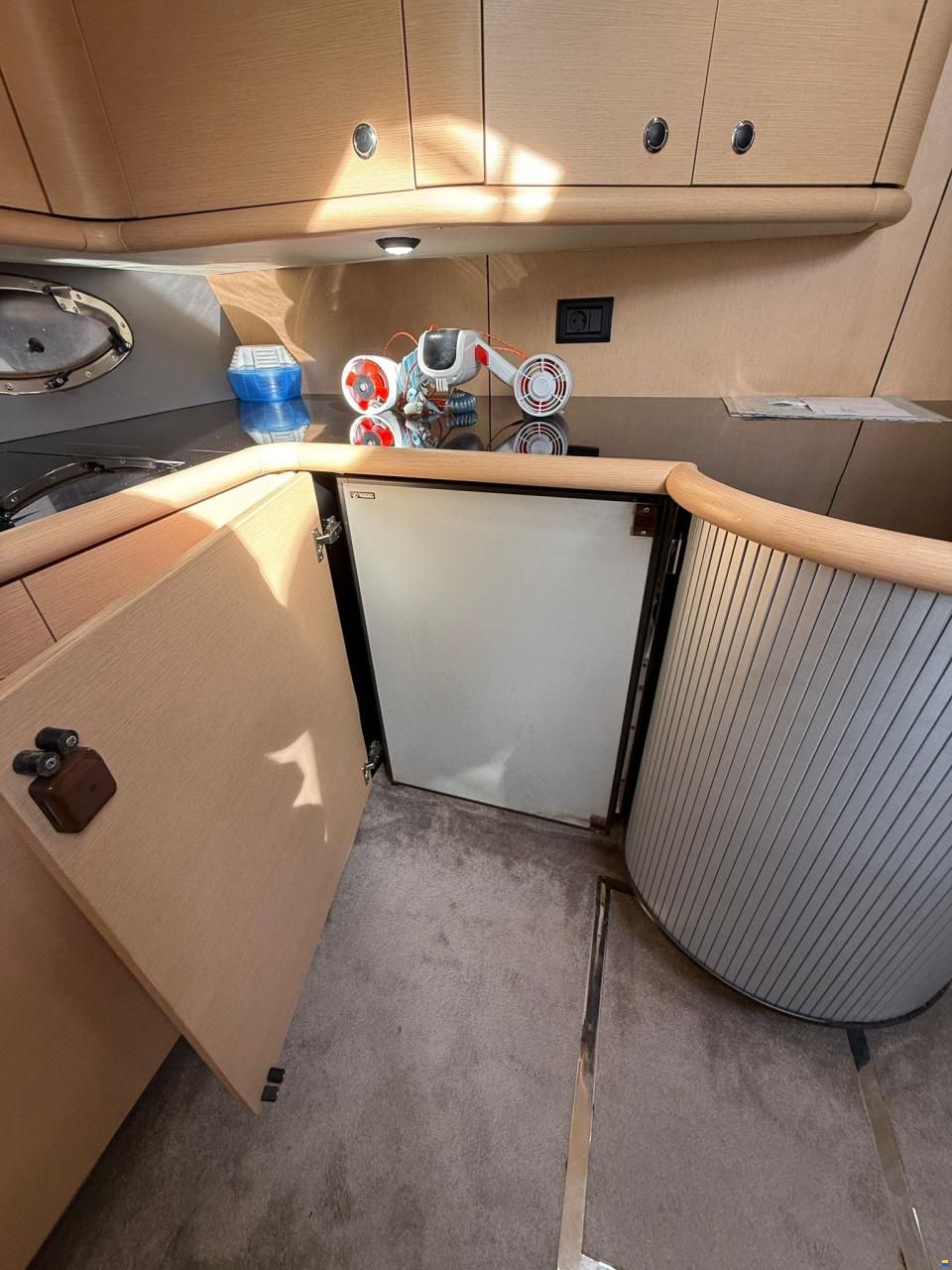 Sunseeker Camargue 44