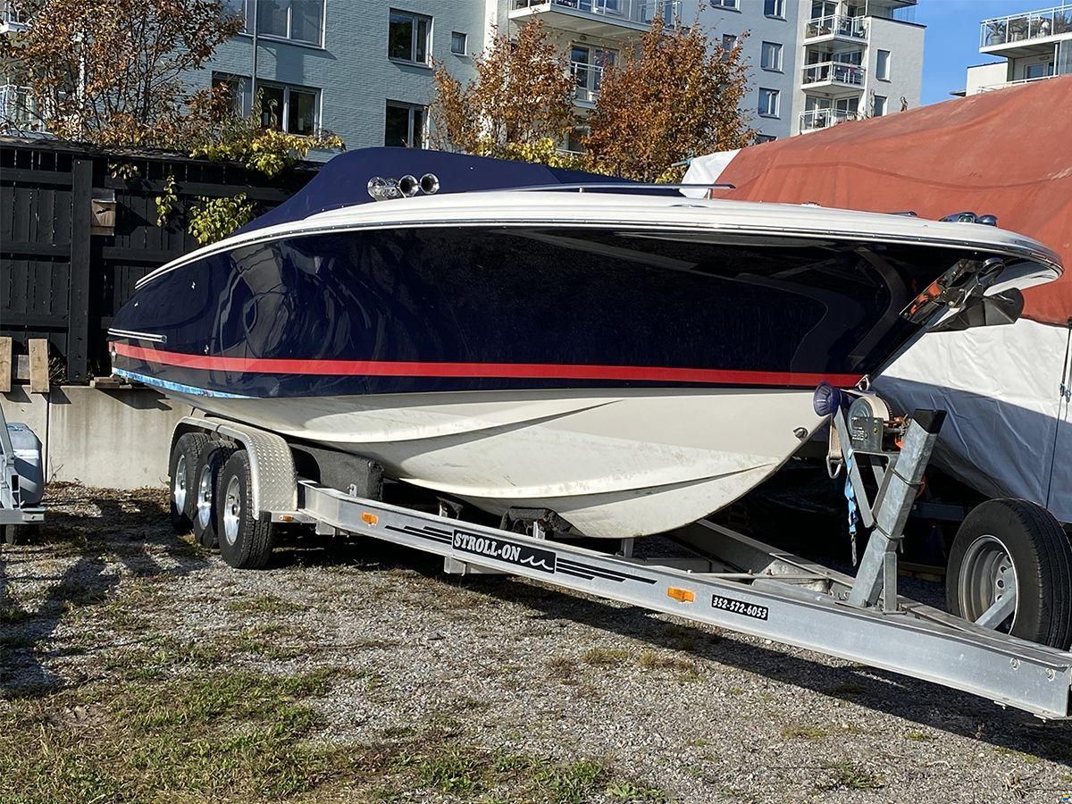 Chris Craft Corsair 28
