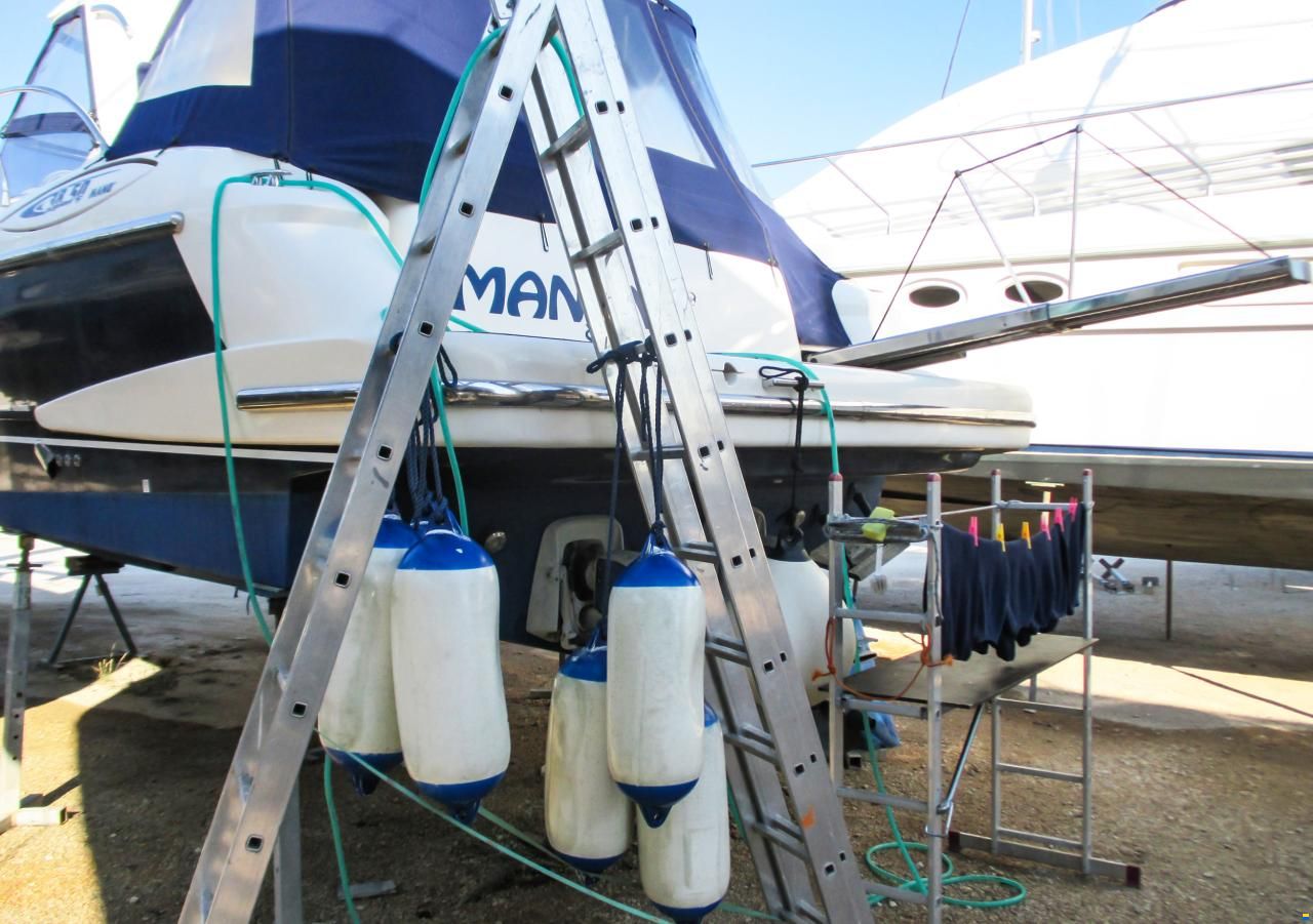 Man&ograve; 38.50