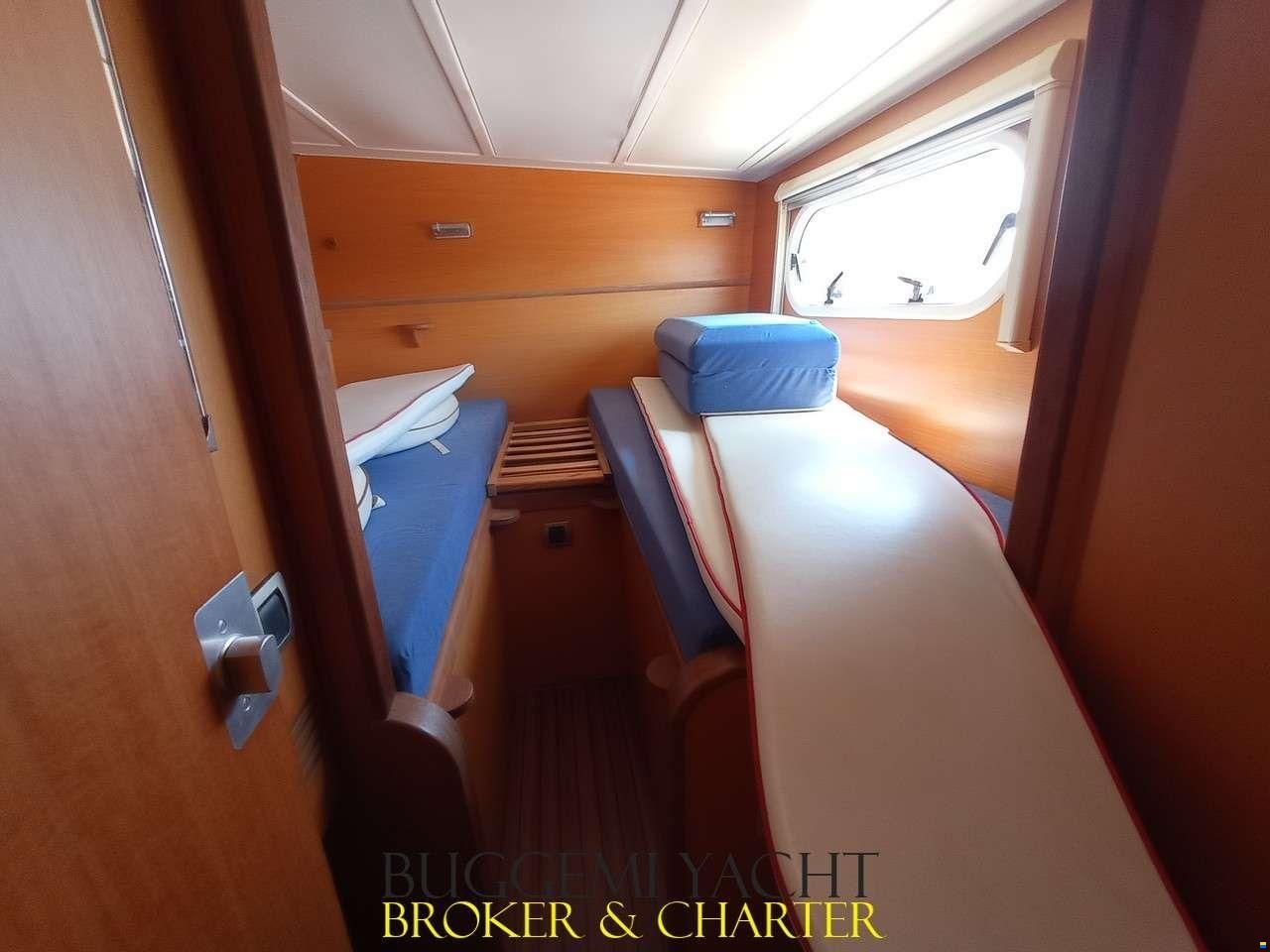 Catana 471