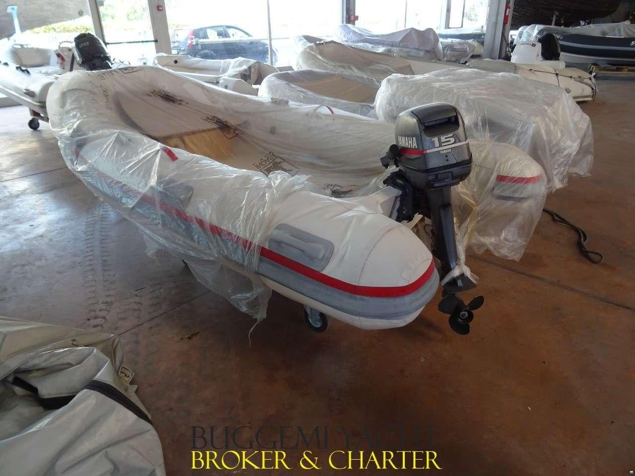 Catana 471