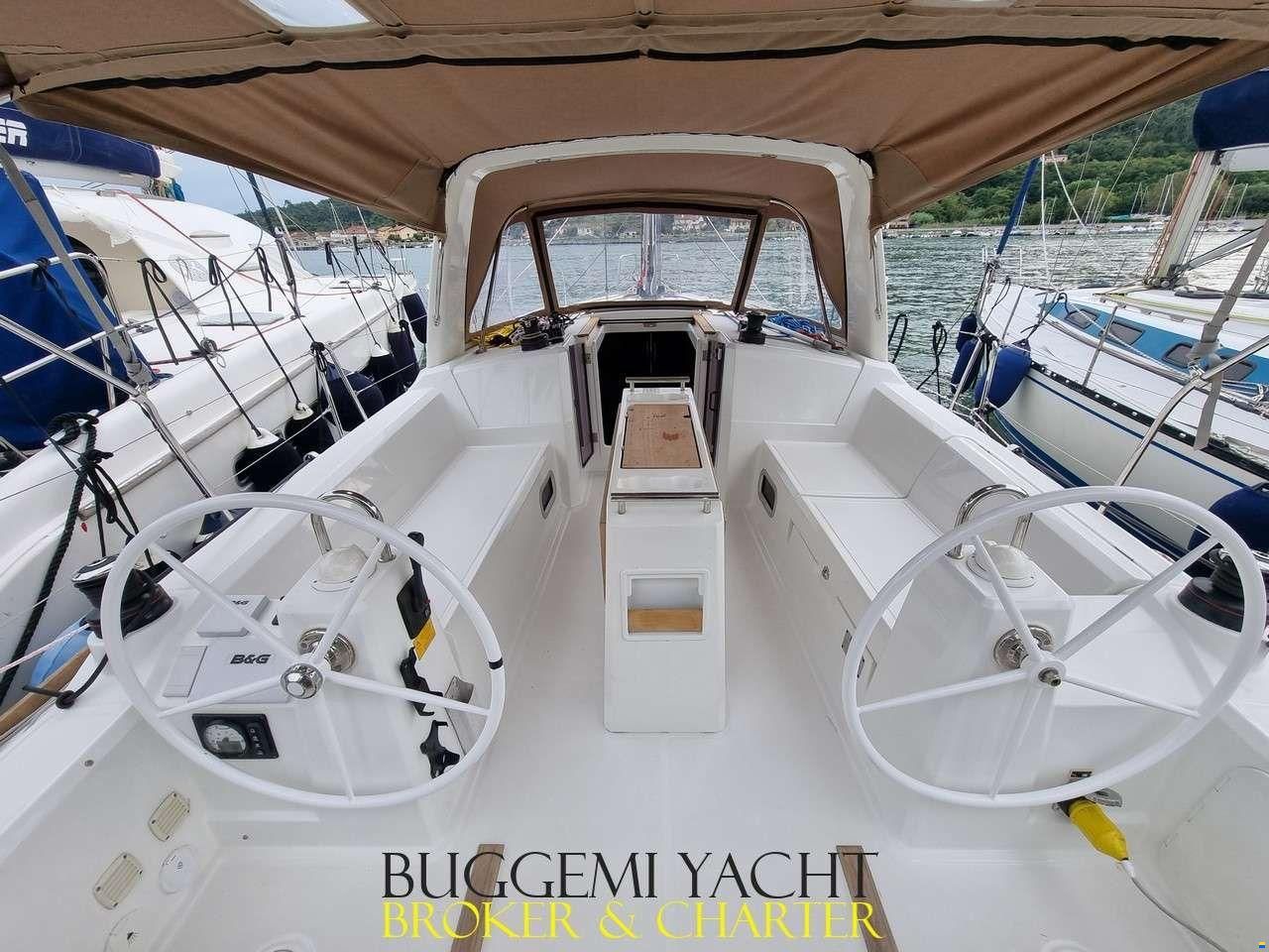 Beneteau OCEANIS 35