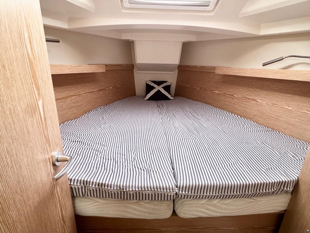 Hanse 345