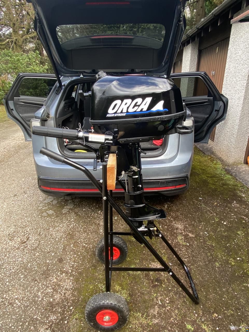 Orca 8HP 4 stroke