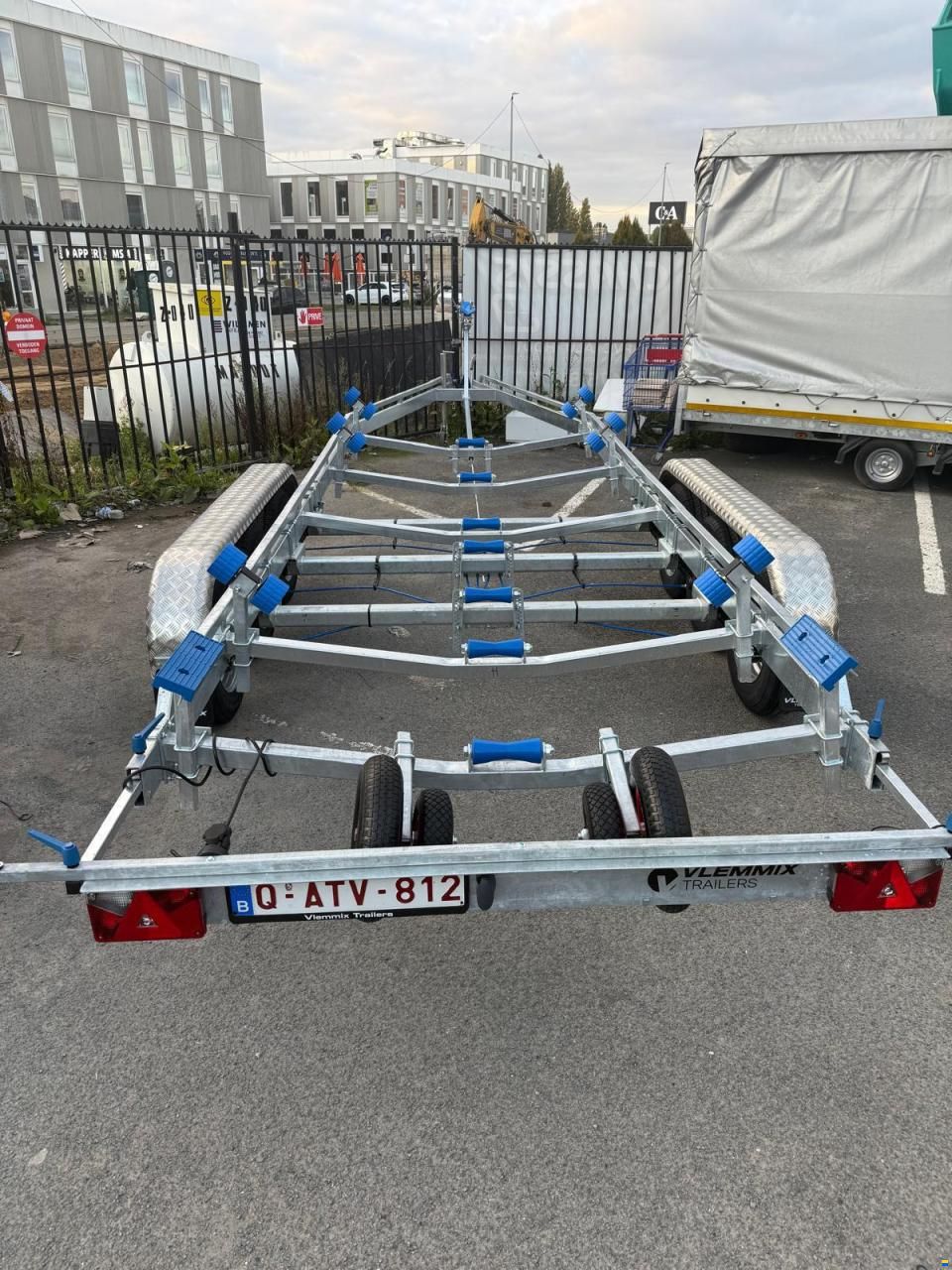 Sea Ray SDX 250