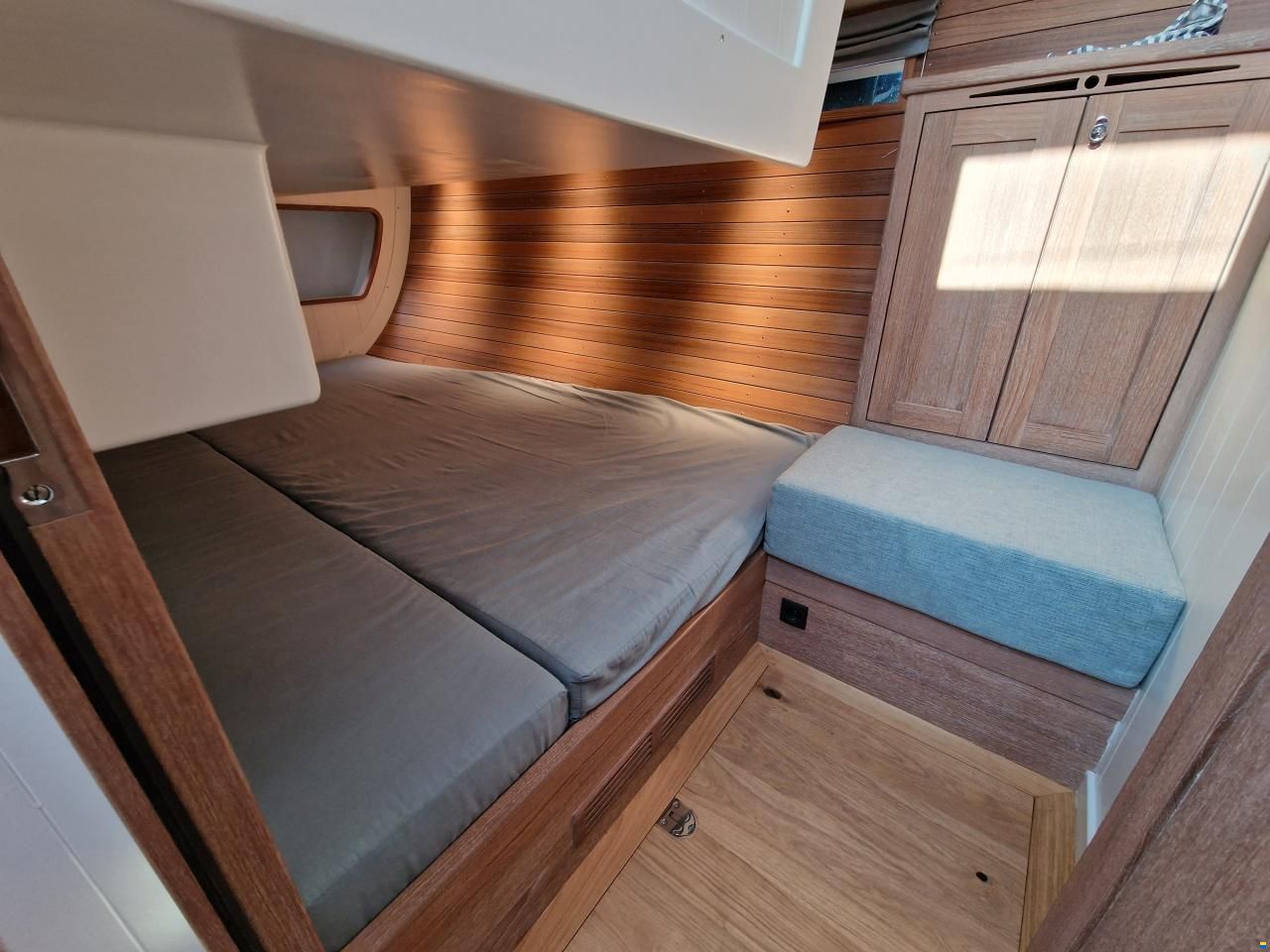 Berckemeyer Yacht Design BM 37 Bristol Decksalon DS