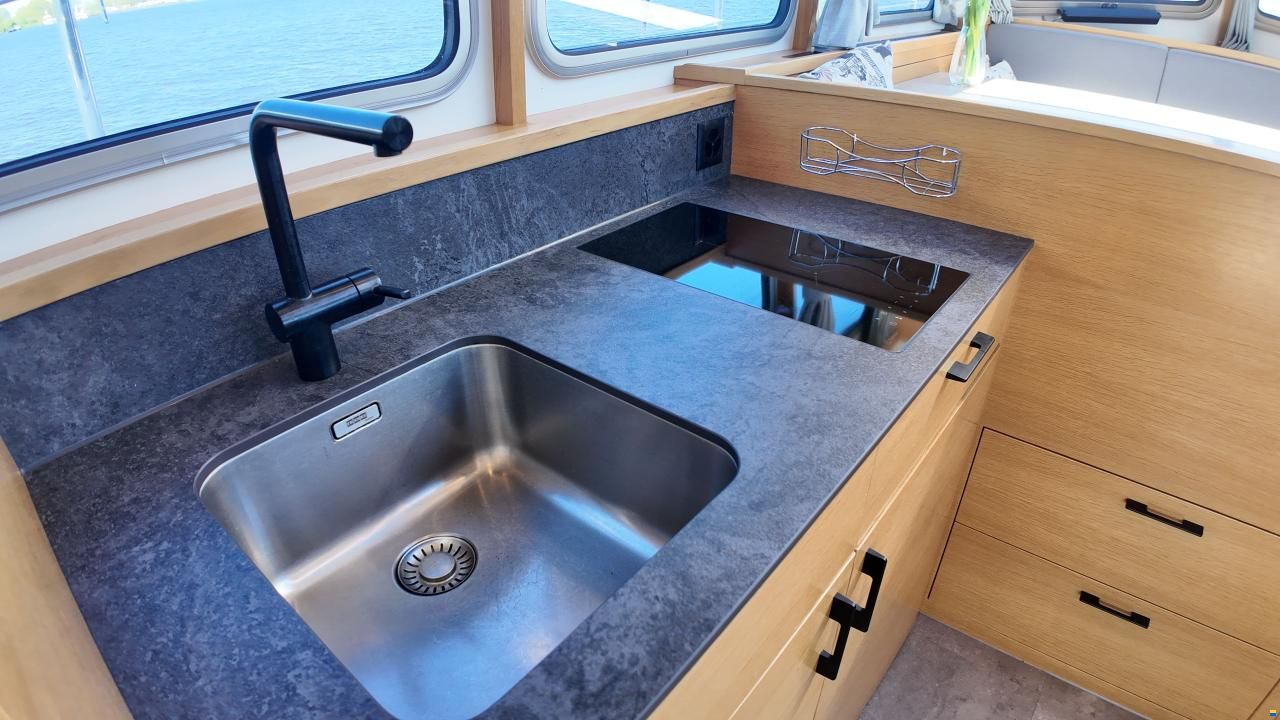 Pollard Yachtbouw, Steenwijk Coastliner