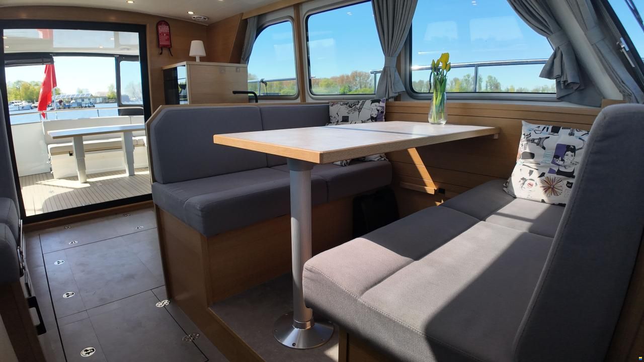 Pollard Yachtbouw, Steenwijk Coastliner