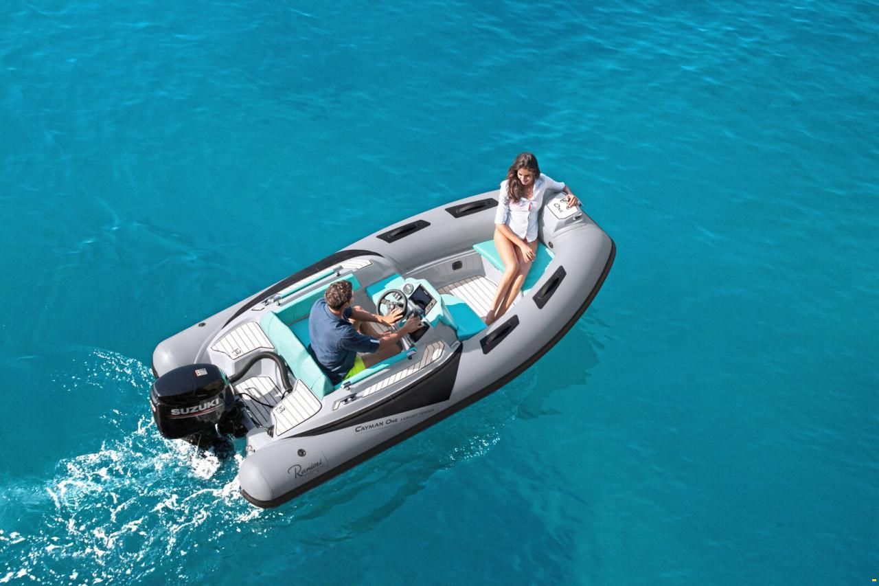 Ranieri Cayman One Luxuary Tender