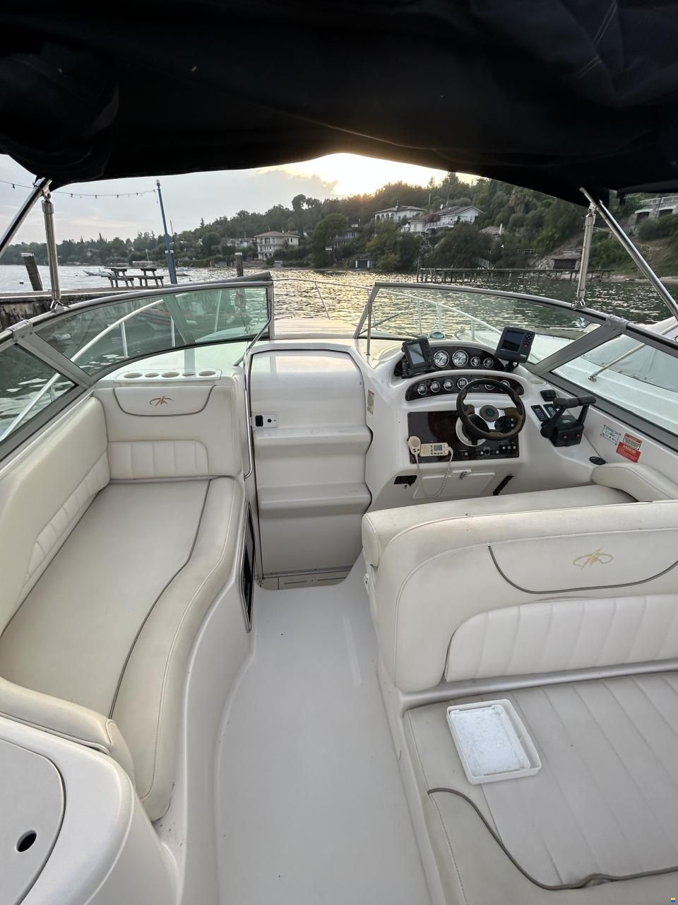 Monterey 302 CR