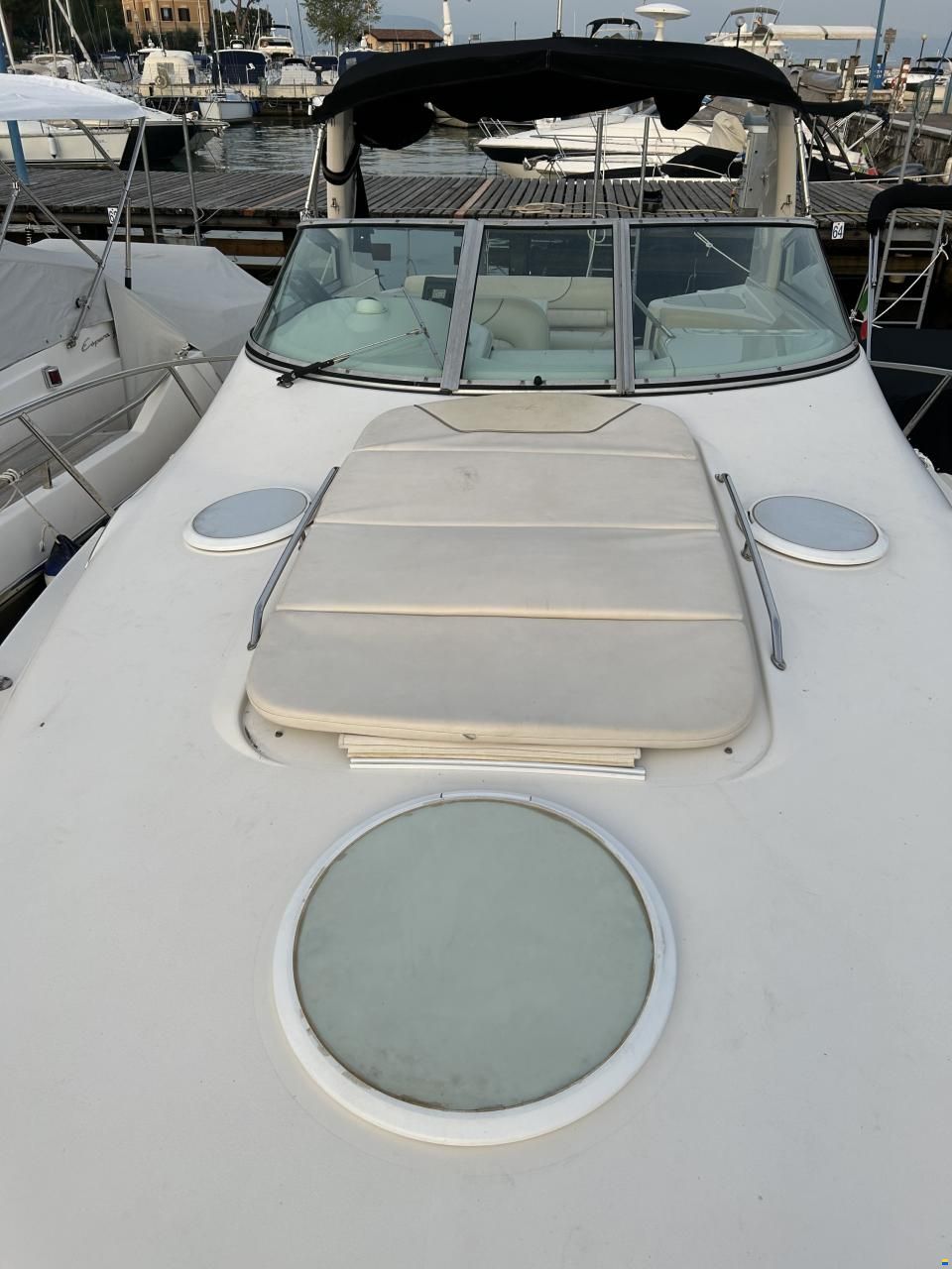 Monterey 302 CR