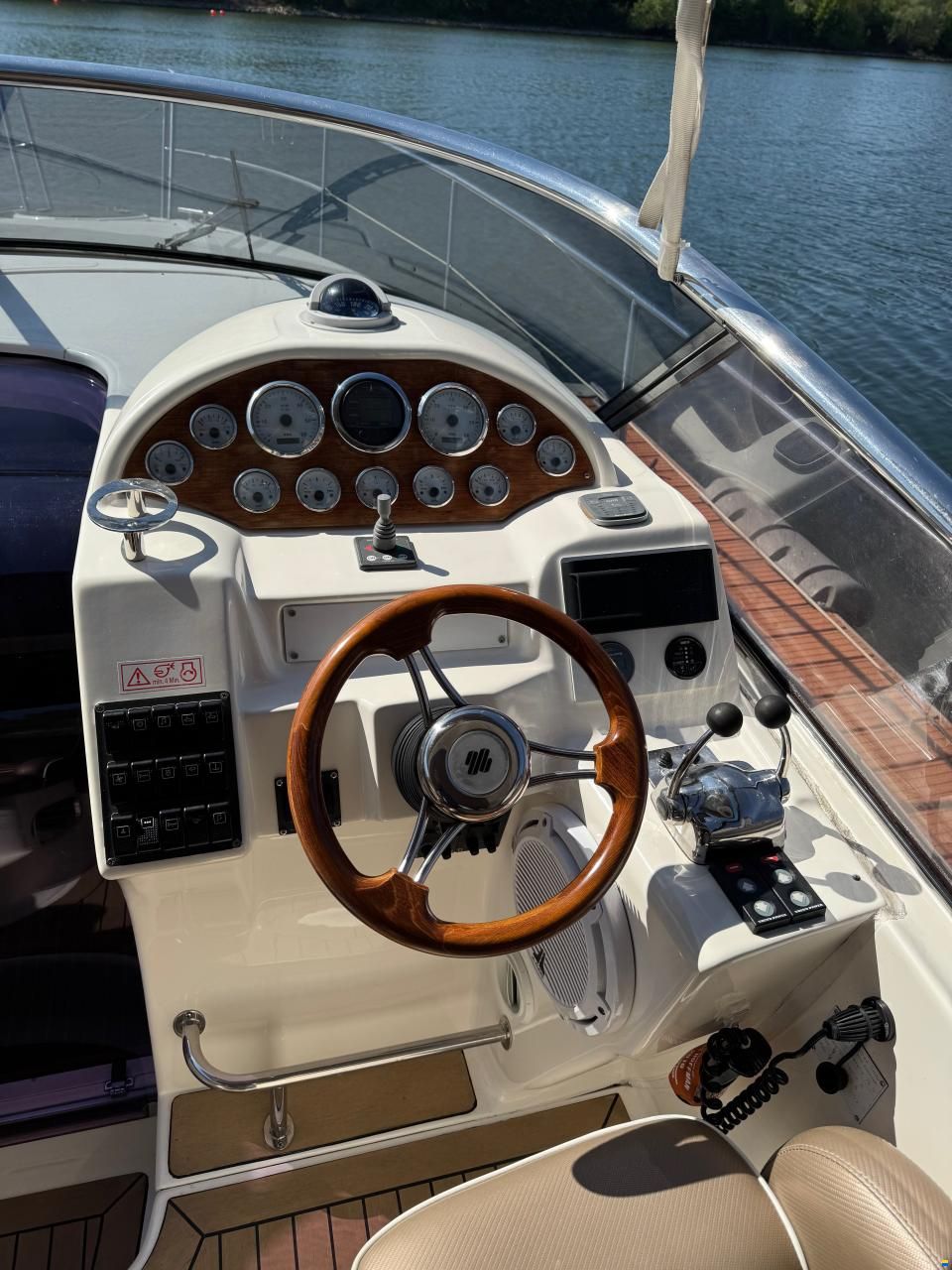 Bavaria 29 Sport - 2 x 4,3 GXI Duoprop