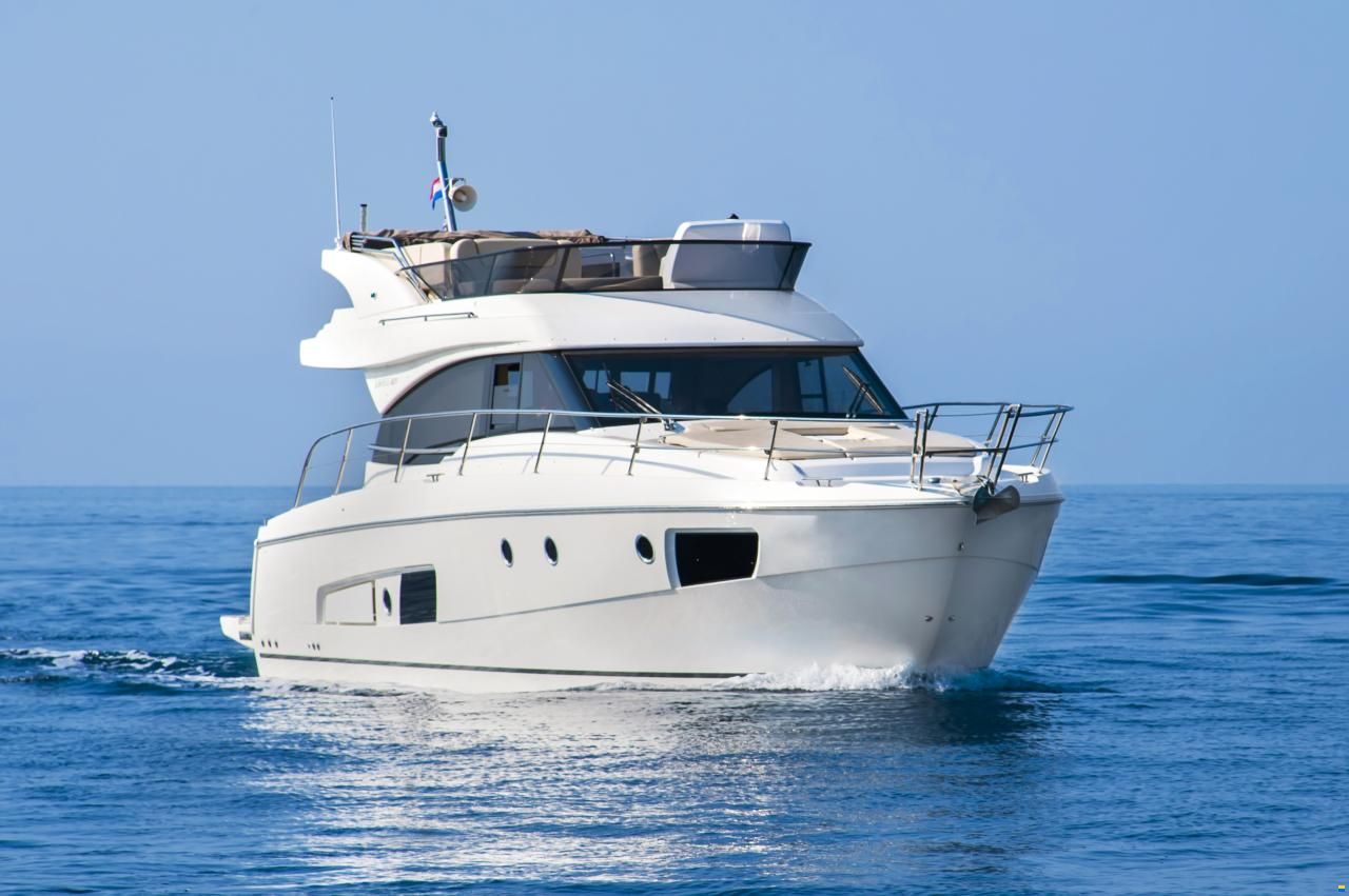 Bavaria Virtess 420 Fly