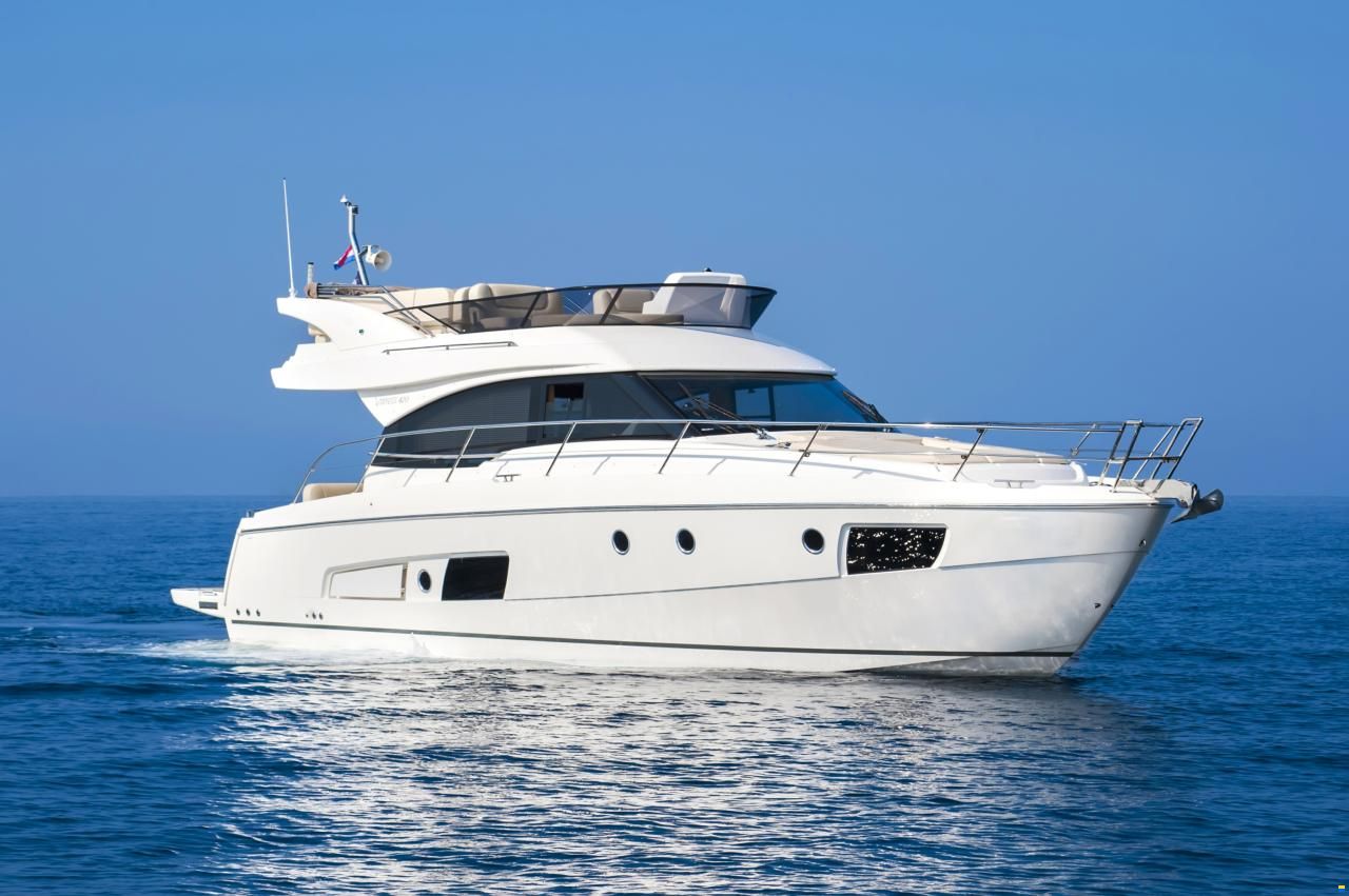 Bavaria Virtess 420 Fly
