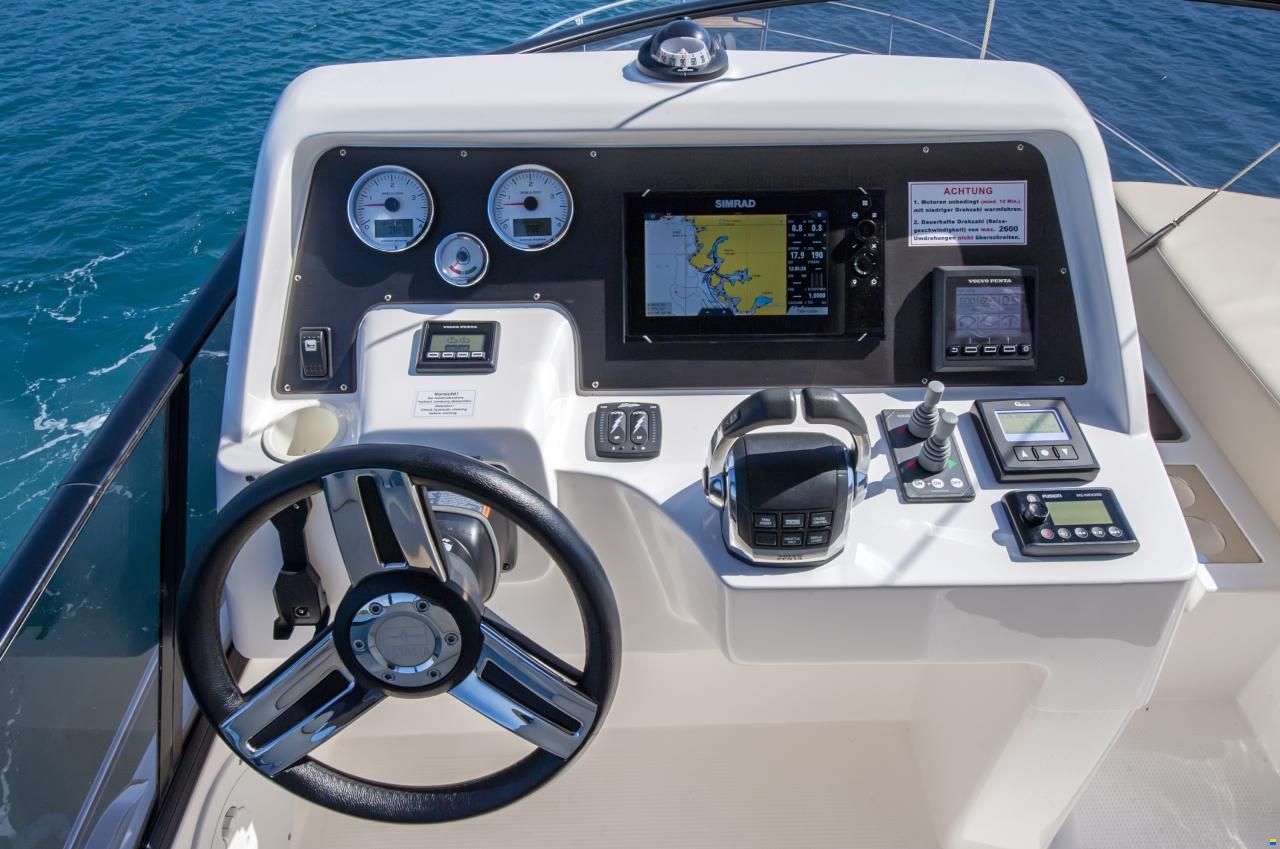 Bavaria Virtess 420 Fly