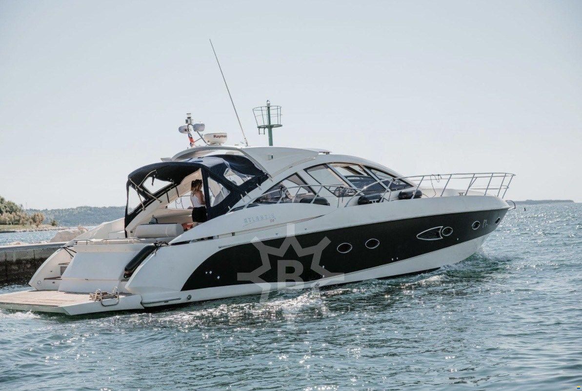 Azimut Atlantis 54