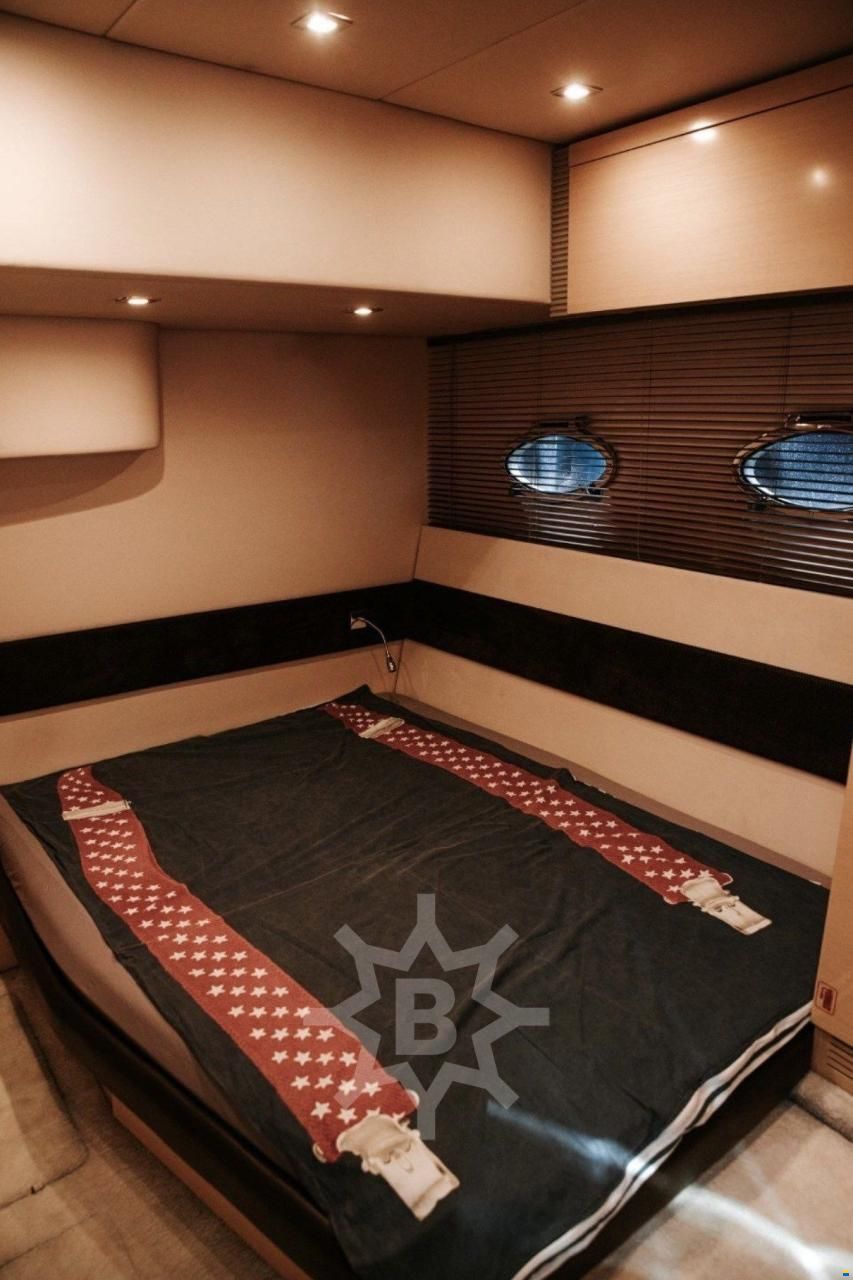 Azimut Atlantis 54