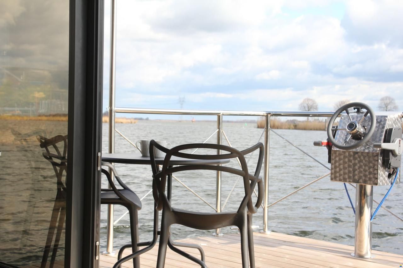 Campi 400 Houseboat CHARTER HARDEWIJK
