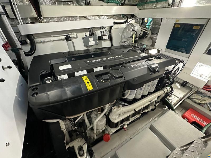 Sunseeker Predator 60 Evo