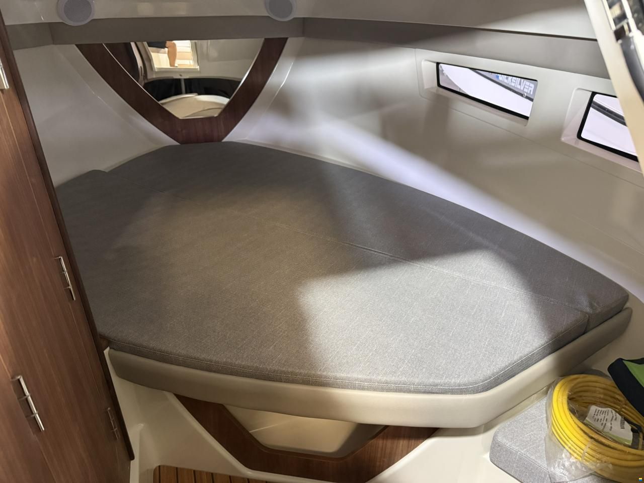 Quicksilver Activ 805 Cruiser mit 250PS