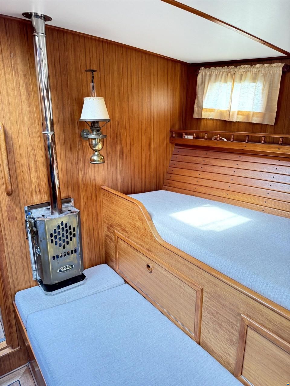 Uecker Yacht- und Bootsbau Rendsburg Fah